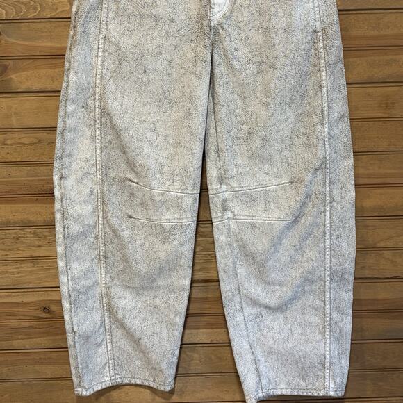 Free People We The Free Good Luck Barrel Jeans Size 24 Button Fly Mottled NWT - Picture 2 of 13